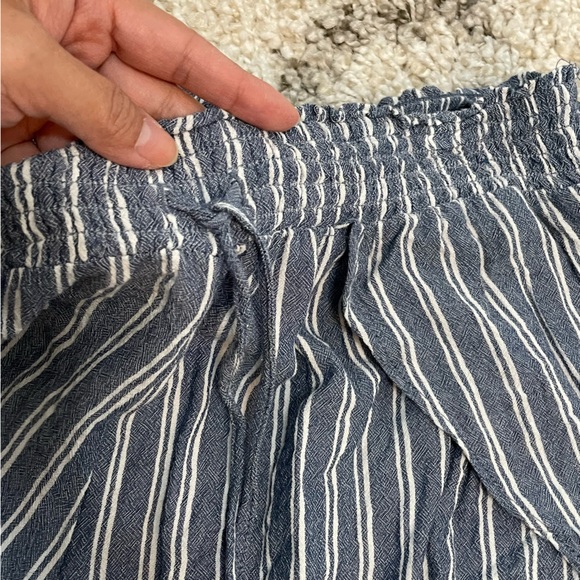 Pinstripe Tulip Shorts - Picture 5 of 6